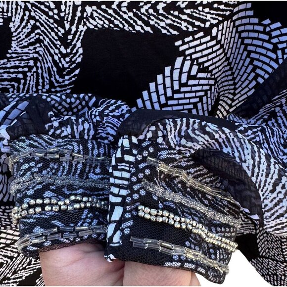 Jaclyn Smith Womens Black & White Patterned Beaded Cuff Long Sleeve Blouse 3X - Picture 2 of 10